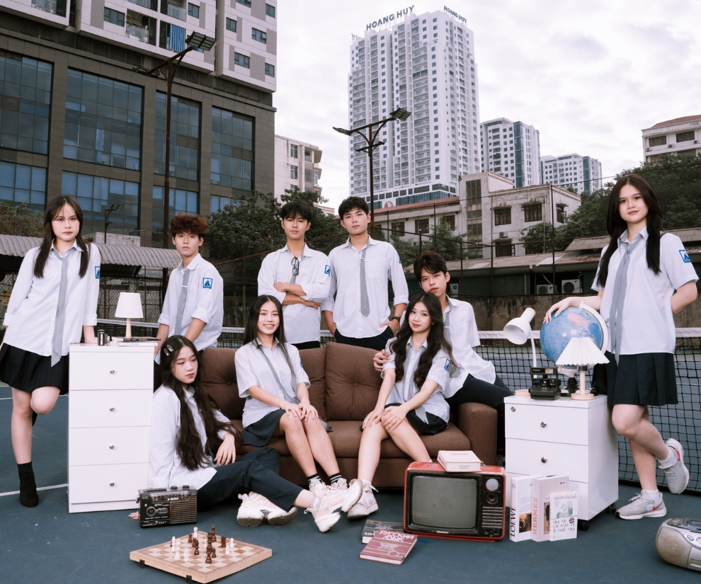 Nhiều năm liền, trường THPT chuyên Hà Nội - Amsterdam là ngôi trường có điểm chuẩn vào 10 cao ngất ngưởng, là nơi đón nhận nhiều nhân tài.