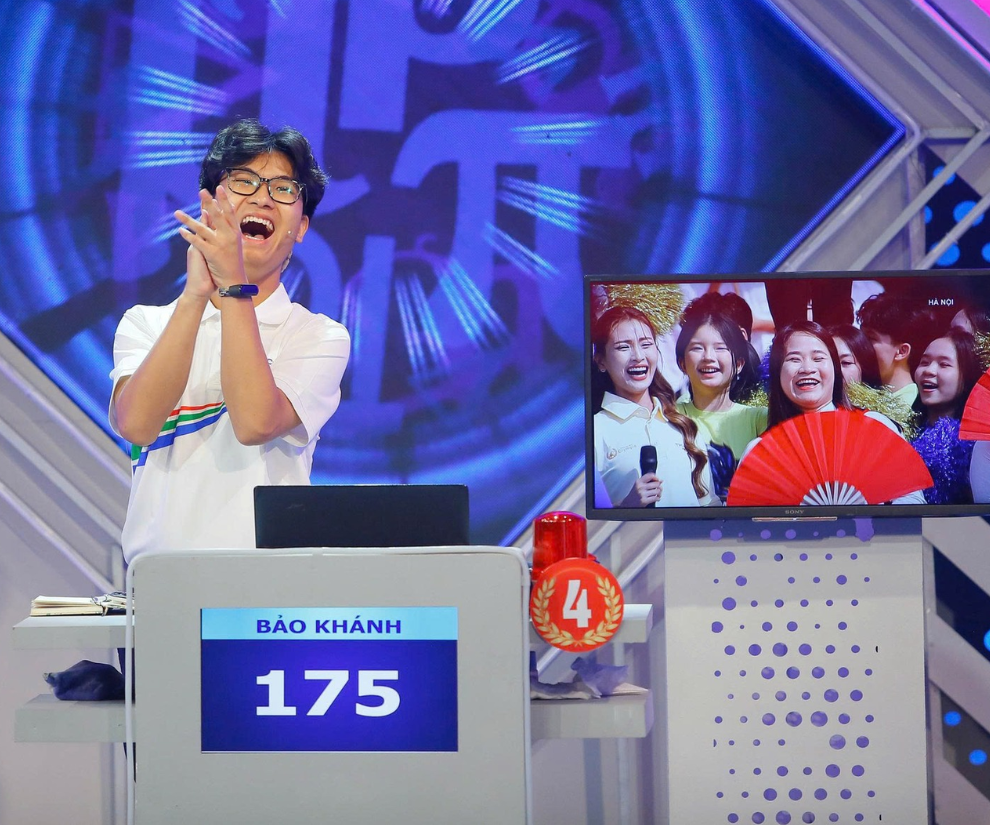 Dù bị dẫn điểm sau phần thi Vượt chướng ngại vật và Tăng tốc nhưng Bảo Khánh vẫn điềm tĩnh để bứt phá, vươn lên và có phần thi Về đích hoàn hảo để chạm tay vào ngôi vị quán quân.