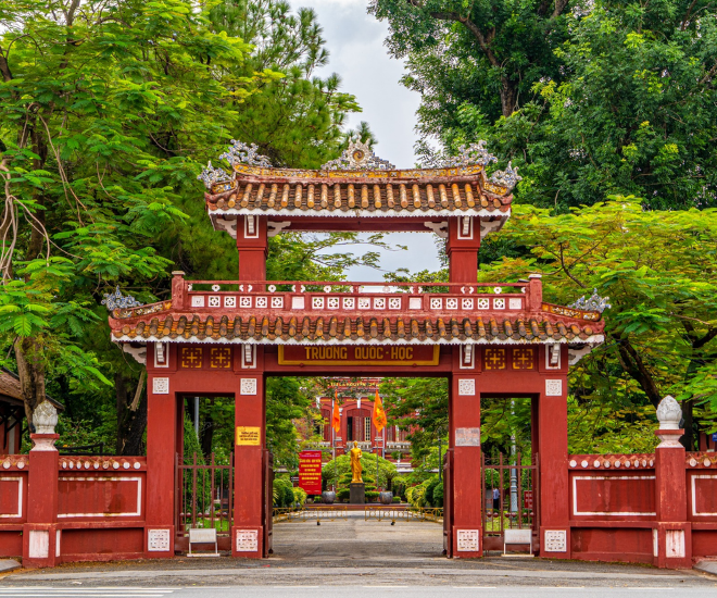 Trường THPT Chuyên Quốc học - TP.Huế được thành lập năm 1896, là một trong những ngôi trường trung học lâu đời và danh tiếng bậc nhất Việt Nam.