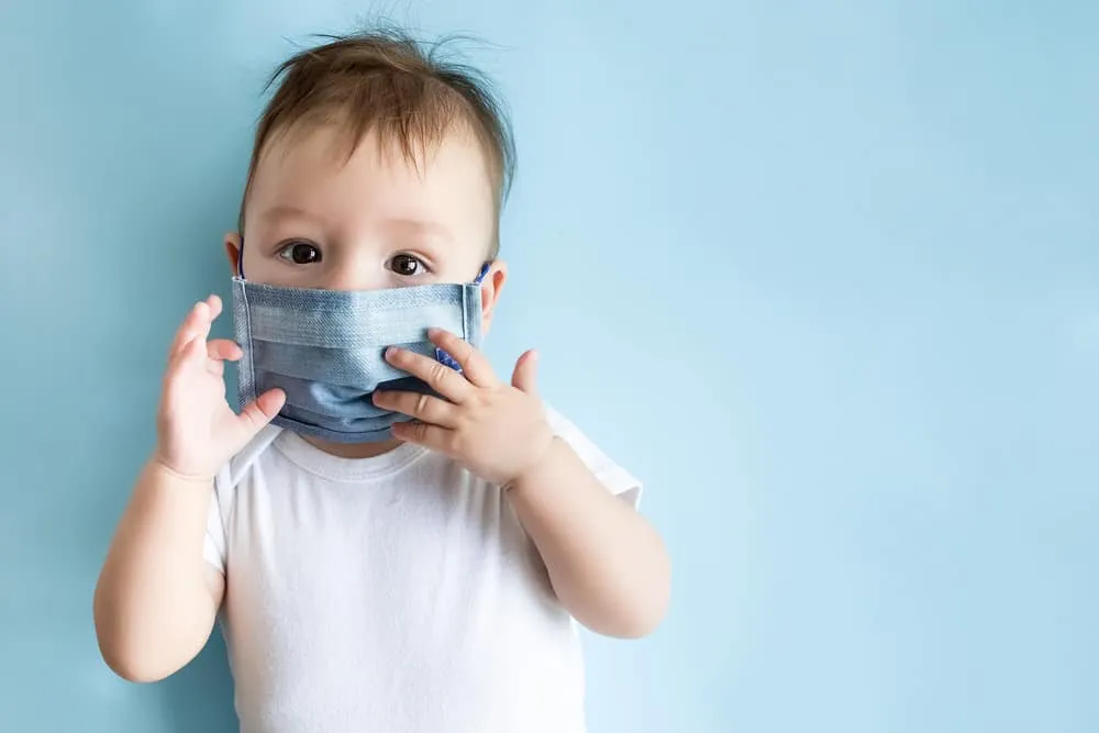 Để phòng bệnh cần vệ sinh cá nhân, tránh nơi đông người và chăm sóc dinh dưỡng khoa học. Ảnh minh họa. 