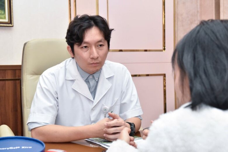 Bác sĩ Mạnh cho biết, với những người có bệnh lý nền nên khám chuyên gia trước khi tập luyện thể dục, thể thao. Ảnh: BSCC.