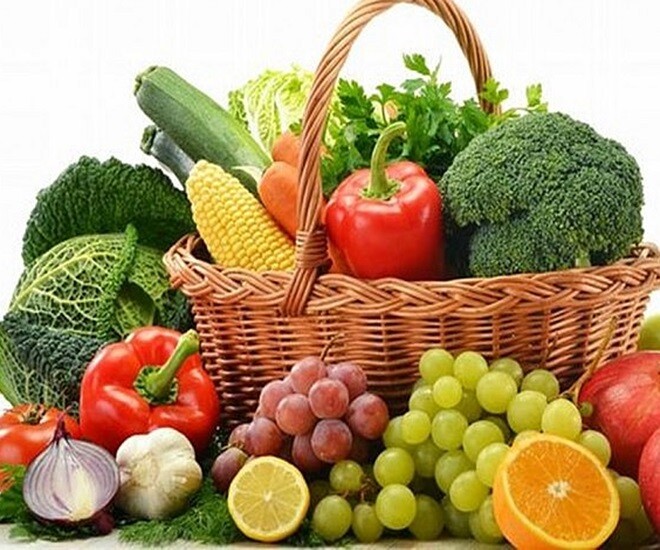 Các loại trái cây và rau xanh rất tốt để tăng đề kháng cho trẻ. Ảnh minh họa. 