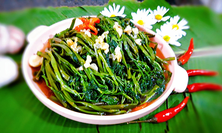 Ngoài việc cần ăn đủ lượng rau, PGS Nguyễn Trọng Hưng còn lưu ý, cần ăn đa dạng các loại rau. Ảnh minh họa.