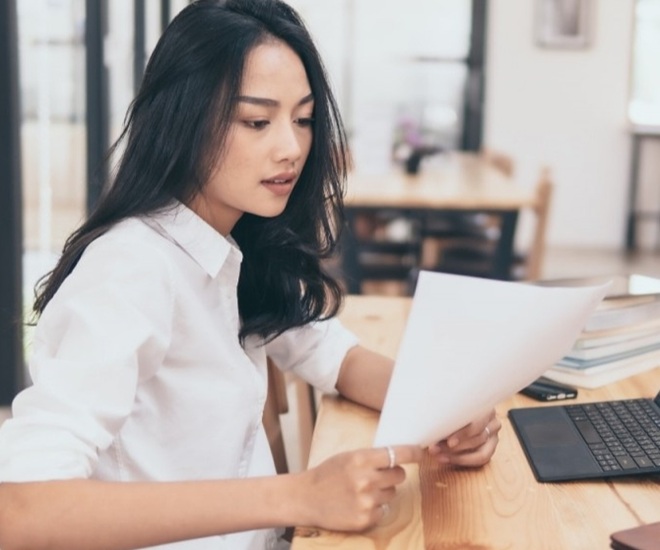 Tuổi 19 rất quan trọng để bắt đầu xây dựng tương lai, nhưng các bạn trẻ đừng quên chăm sóc sức khỏe. Ảnh minh họa. 