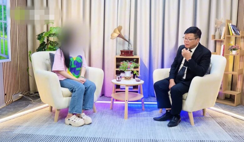 9X amp;#34;yêu nhầmamp;#34; bố của bạn trai cũ, băn khoăn không biết nửa kia muốn tiến tới hôn nhân không - 2