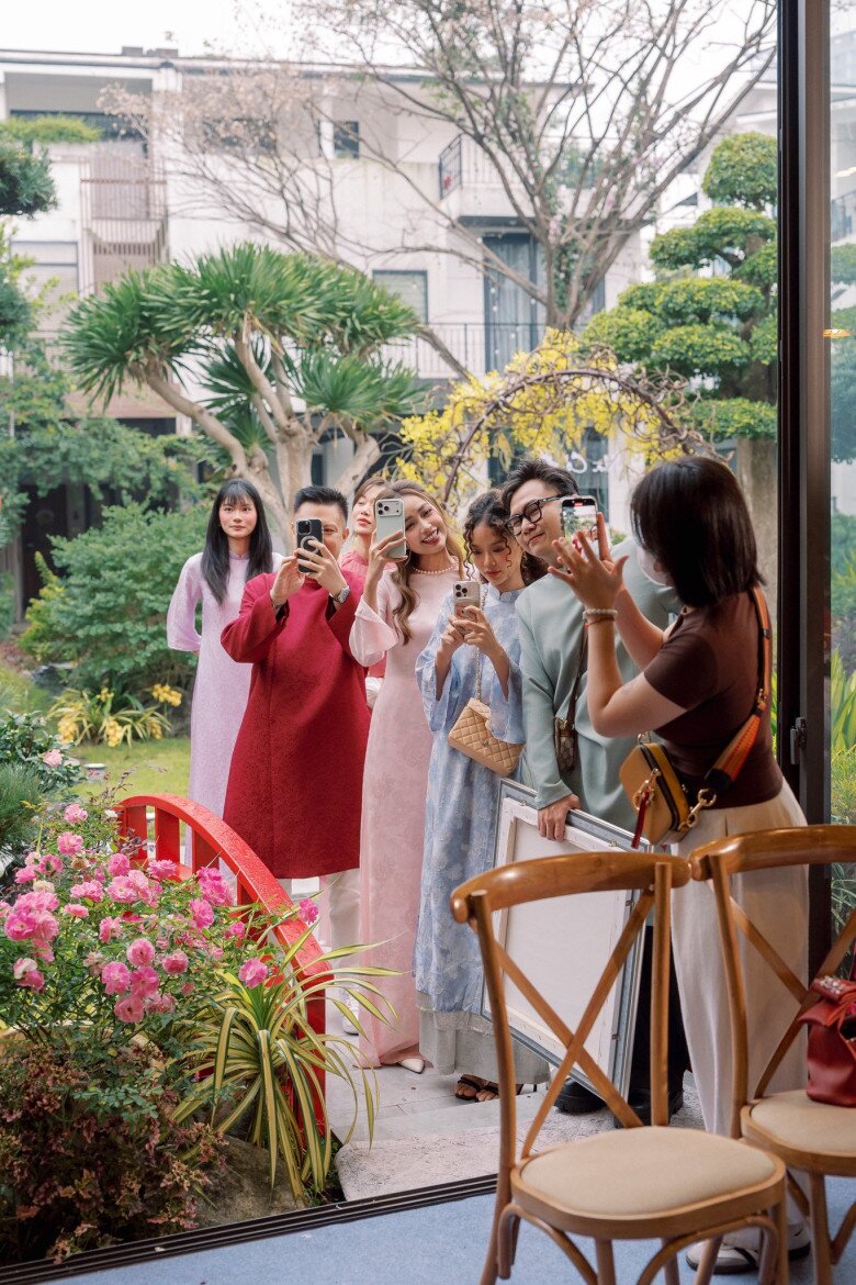 Bên trong biệt thự nhà vườn của chồng Á hậu Hương Ly: Cây cổ thụ tiền tỷ, hồ cá Koi và cầu đỏ đẹp như phim - 8