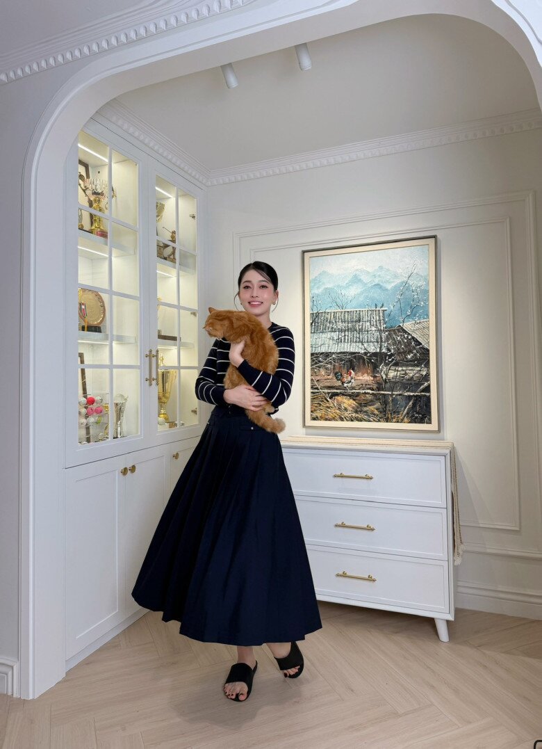 img src/upload/4-2025/images/phuongnth/can-ho-cua-binh-an---phuong-nga-lot-xac-ngoan-muc-sau-3-nam-don-ve-o-gio-sang-nhu-khach-san-___n-1766676161-295-width780height1053.jpg /