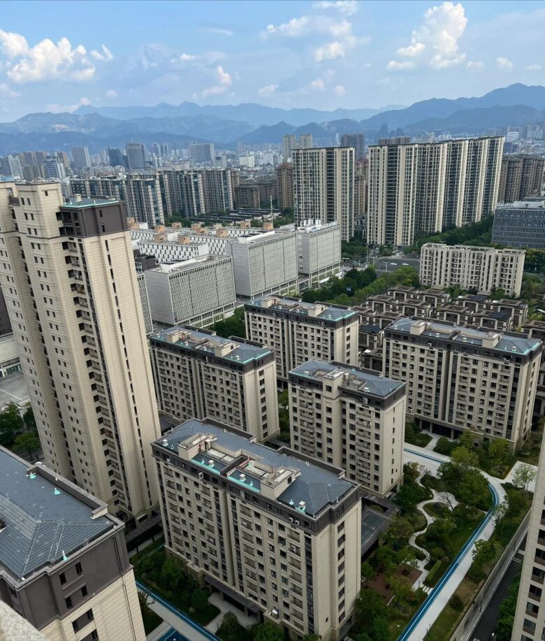 Cuối năm 2025 nên tránh 3 bất động sản này, mua là “dính bẫy”, người từng trải cảnh báo: Loại thứ 3 rất khó cưỡng! - 2