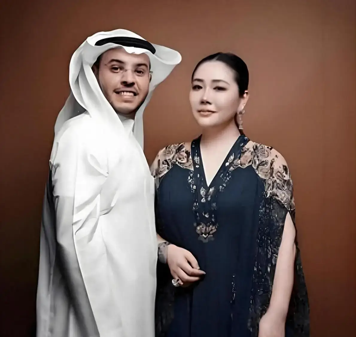 Cưới trai nghèo Ả Rập Xê Út kém 9 tuổi, người phụ nữ choáng váng khi về thăm nhà chồng - 6