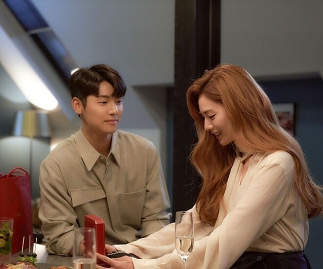 Sau gần 2 năm tìm hiểu, anh cầu hôn tôi. (Ảnh minh họa)