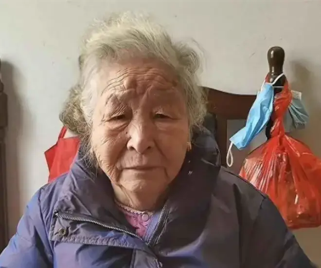 Bà Trương năm nay 85 tuổi.