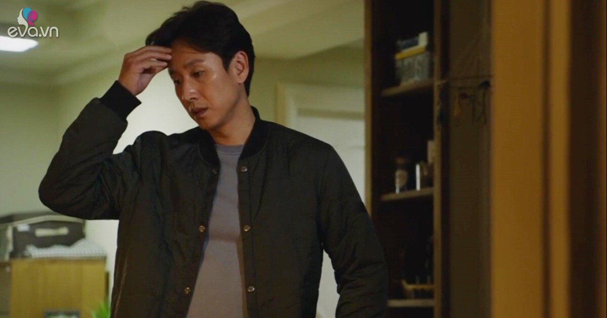 Vợ đi c&ocirc;ng t&aacute;c 1 th&aacute;ng, t&ocirc;i l&eacute;n đến thăm vợ cũ, người mở cửa khiến t&ocirc;i biết  ơn