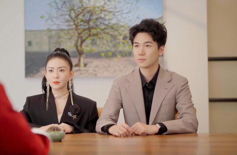 Cặp đôi từng làm một bộ phim ngắn kể về chuyện tình của mình.