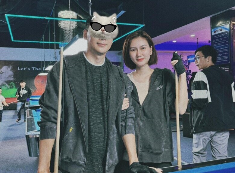 Hương Giang bên người mới.