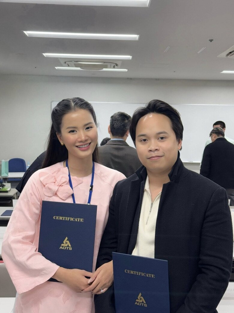 Phản ứng của người đẹp 4 lần thi hoa hậu khi chồng thiếu gia bị chê bai nhan sắc - 7