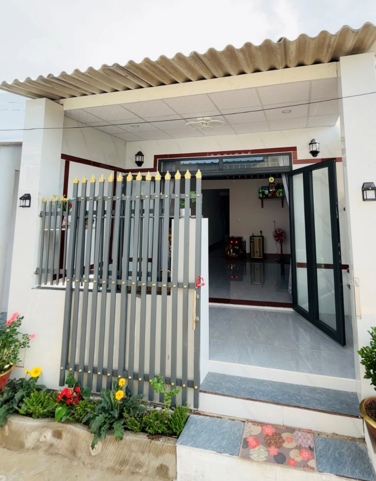 Căn nhà đầu tiên của Kim Trâm xây ở tuổi 19.