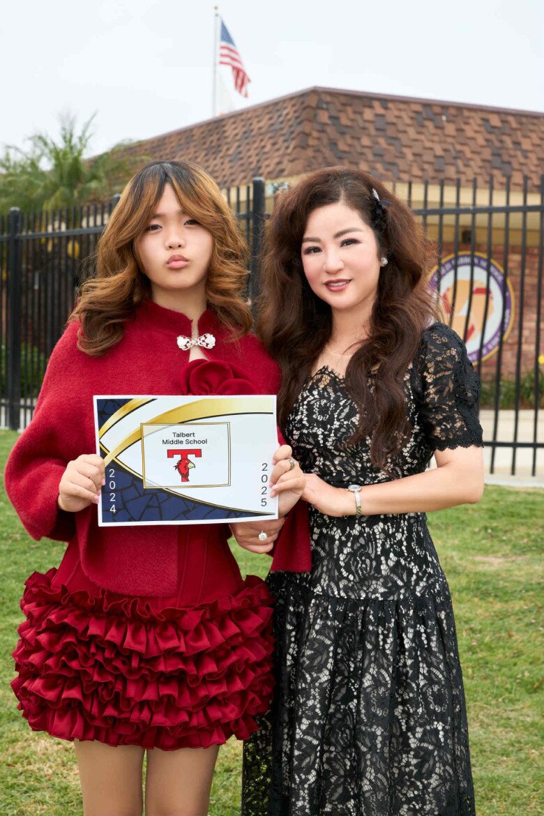 Thúy Nga và con gái Nguyệt Cát.