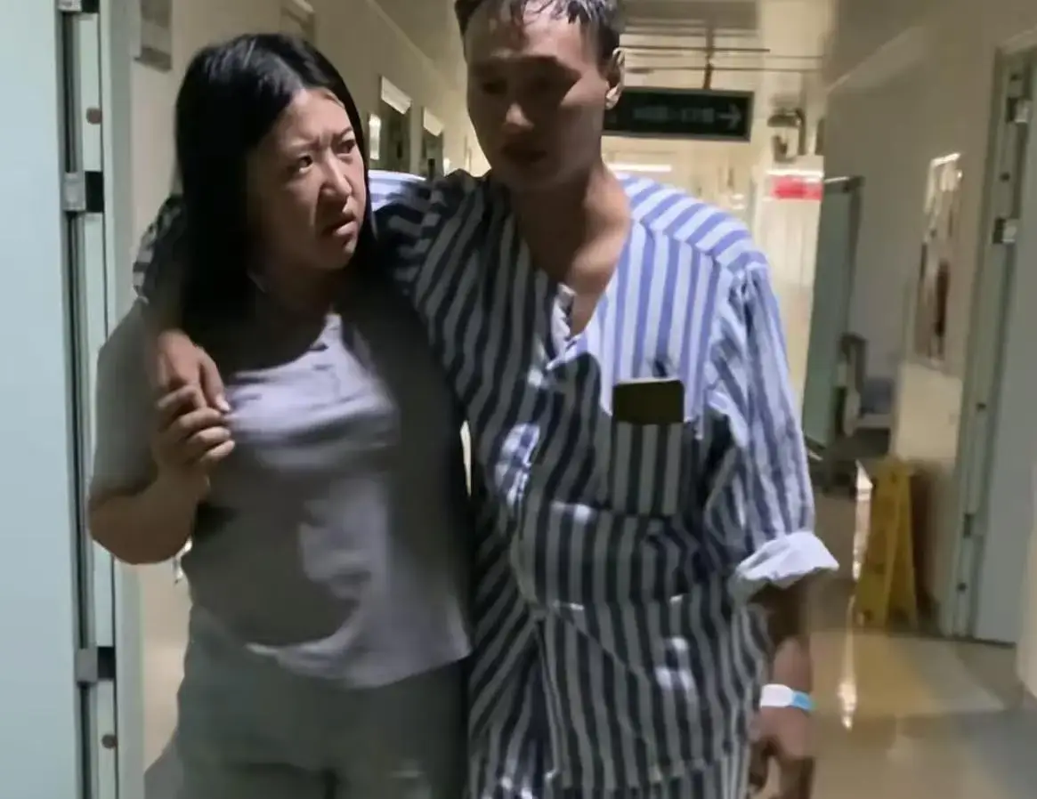 Vợ vừa phẫu thuật ung thư tuyến giáp thì chồng phát hiện mắc ung thư gan, quyết định của cả hai khiến ai cũng xúc động - 4