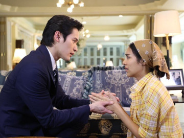 Tình cờ thấy vợ cũ ăn xin trên phố, tôi lén đưa cô ấy 100 triệu, nửa năm sau gặp lại tôi lặng người