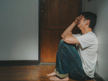 Chồng phát hiện vợ ngoại tình với 8 người trong 3 tháng vẫn van xin tha thứ: “Em quay về, anh sẽ bỏ qua hết”