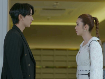 Chồng cũ lái BMW đến chế giễu nhưng khi tôi đưa ra một tấm ảnh, anh ta tái mặt rồi bỏ đi