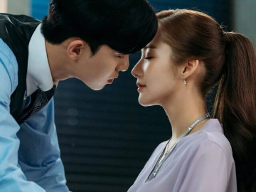 Khi hôn, nếu đàn ông vô thức làm 3 điều này, chứng tỏ anh ấy thật lòng yêu bạn