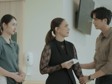 Mời vợ cũ đến dự sinh nhật sau 5 năm ly hôn, cô ấy dẫn theo một người, tôi liền đưa mẹ về quê