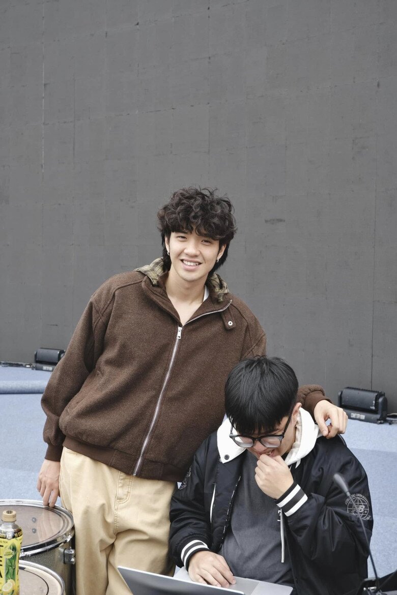 Duông Drum sinh năm 2002, có ngoại hình điển trai.