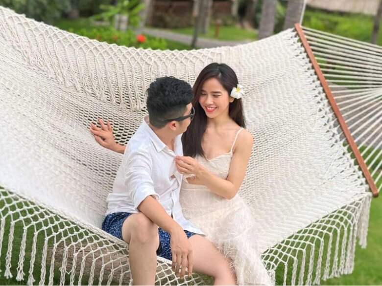 Bella Mai nhận được nhiều sự quan tâm sau khi công khai hẹn hò với doanh nhân Bửu Lộc.