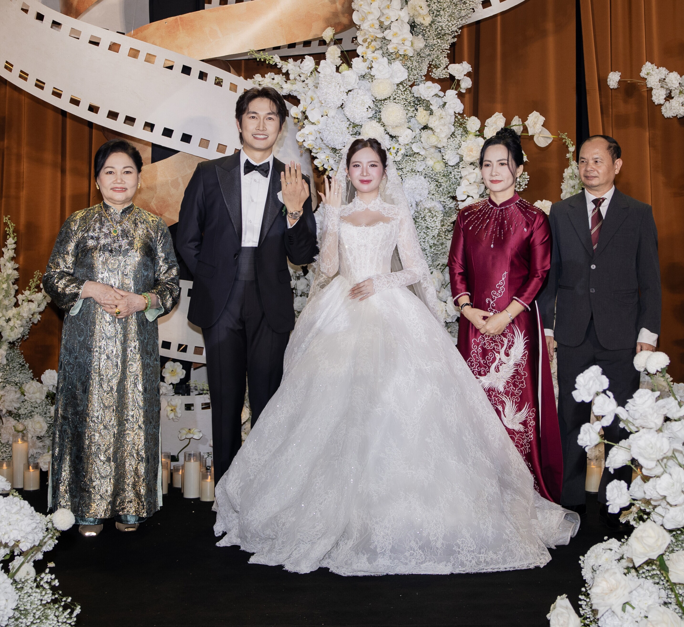 Hôn lễ của Ngọc Huyền - Đình Tú diễn ra vào tháng 11/2025.