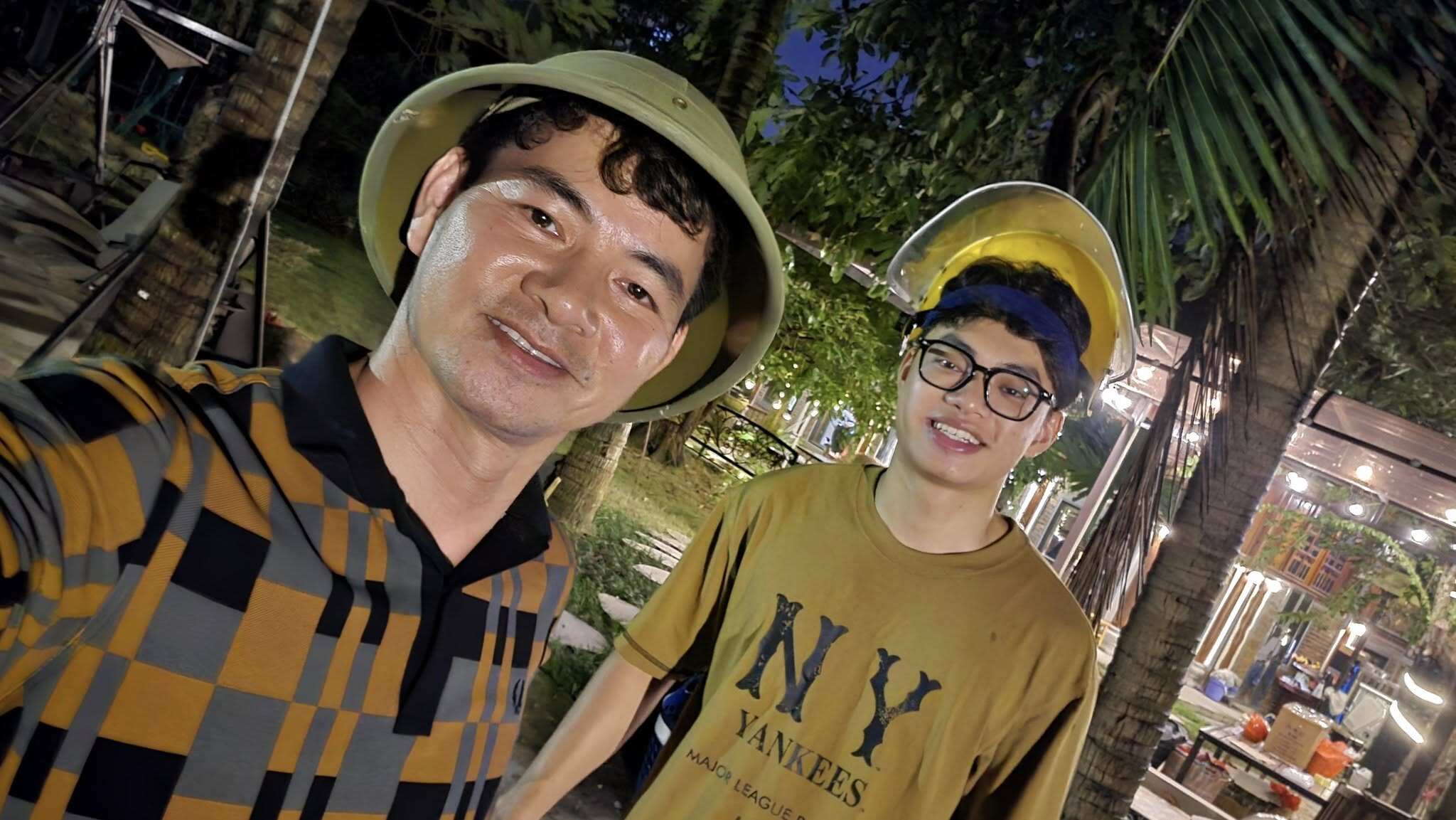 Con trai NSND Xuân Bắc khoe bạn gái: Bố mẹ đã amp;#34;phê duyệtamp;#34;, ngày đưa người yêu ra mắt phụ huynh cả nước biết - 7