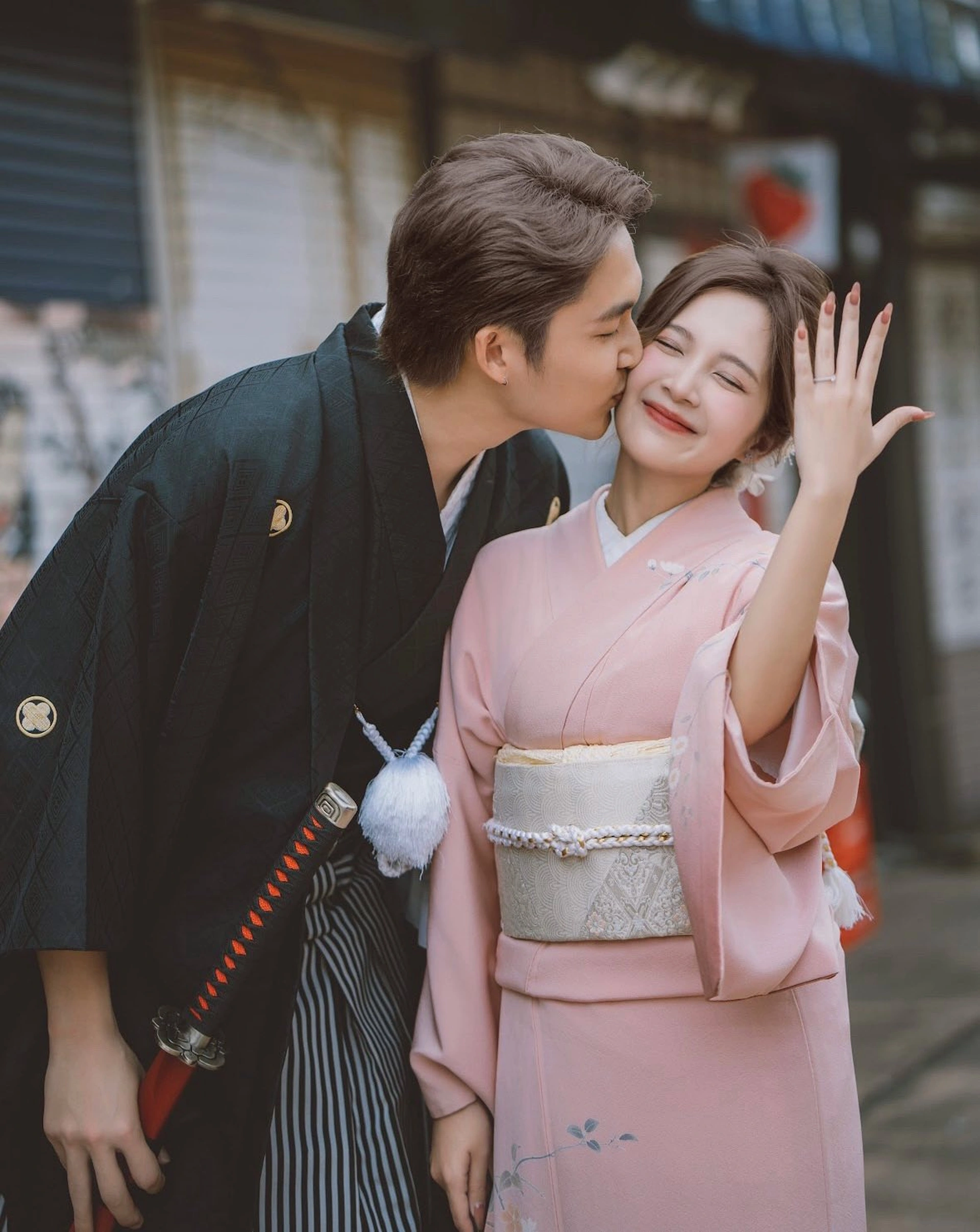 Chuyện tình của Ngọc Huyền - Đình Tú khiến nhiều người ngưỡng mộ.