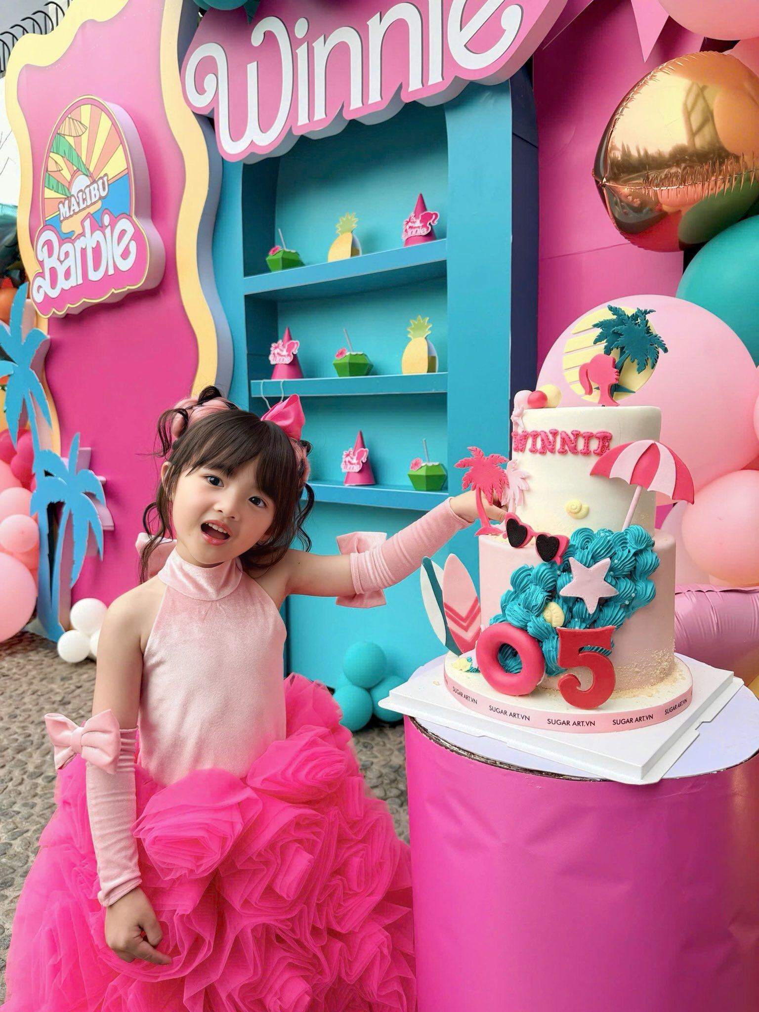 Winnie được yêu chiều chuẩn công chúa.