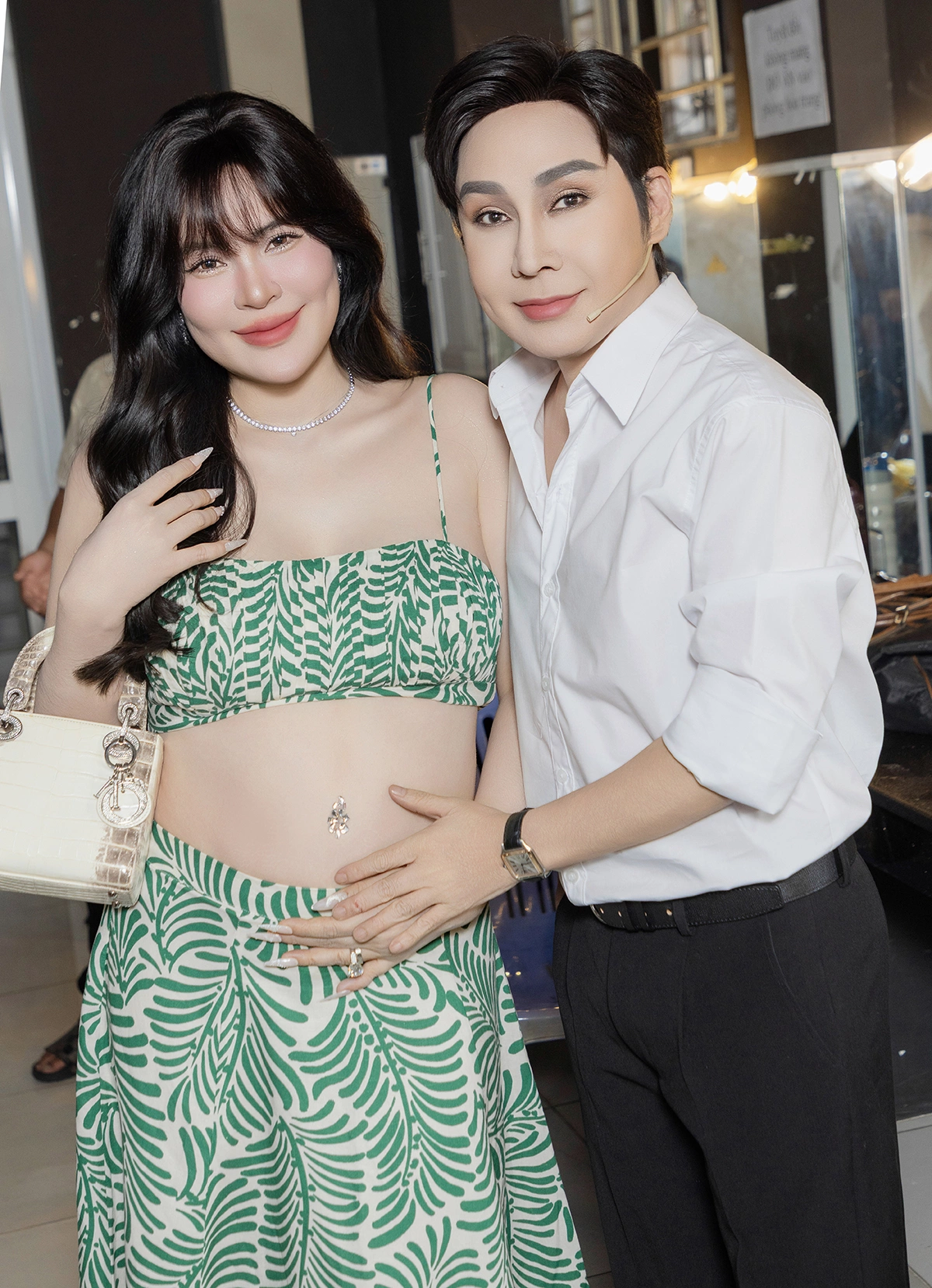 Nam nghệ sĩ mong chờ con chào đời từng ngày.