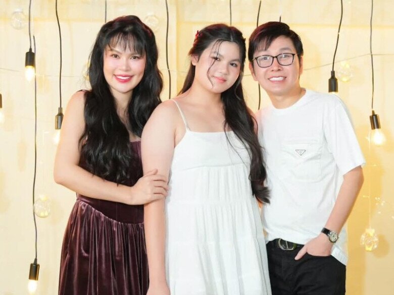 Vũ Luân gần gũi với con riêng của vợ.