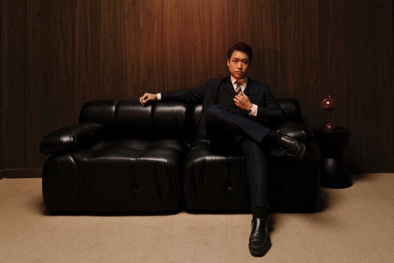 Hồng Vân khen ngợi quý tử trông lịch lãm khi diện vest.