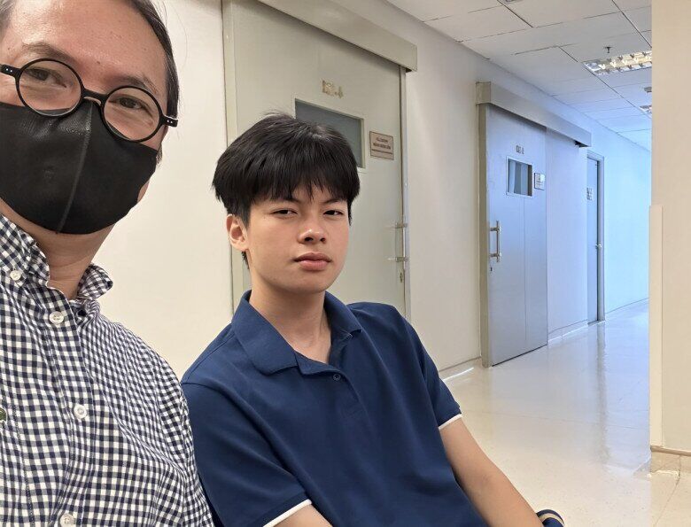 Sao phim Em và Trịnh nhận xét Trần Bờm giống bố từ ngoại hình đến tính cách.