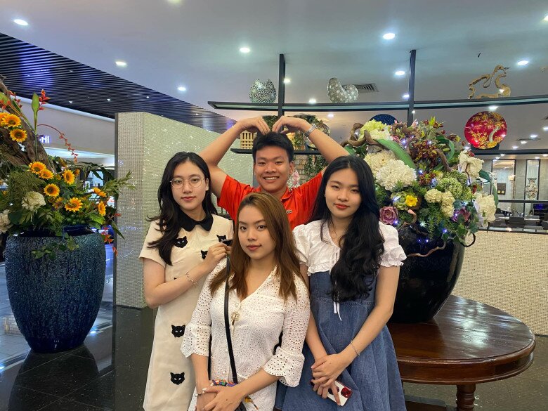 4 người con của Đức Hải nay đã trưởng thành.