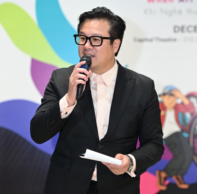 Thanh Bùi nhận định Việt Nam thiếu sân chơi để giới trẻ hiểu về nghệ thuật và trình diễn.