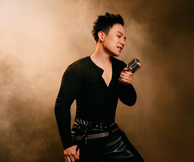 Đinh Tiến Đạt làm mới ca khúc Chí Phèo sau 20 năm.