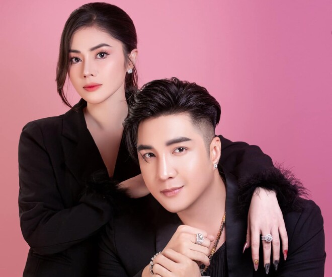 Lâm Chấn Khang và vợ lai Hàn đồng hành bên nhau hơn 20 năm.