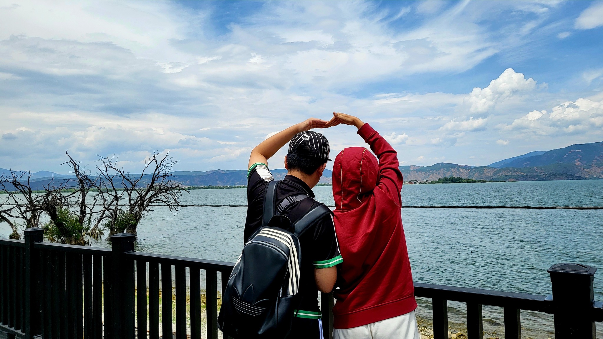 Nữ diễn viên dành nhiều thời gian đi du lịch cùng con trai.