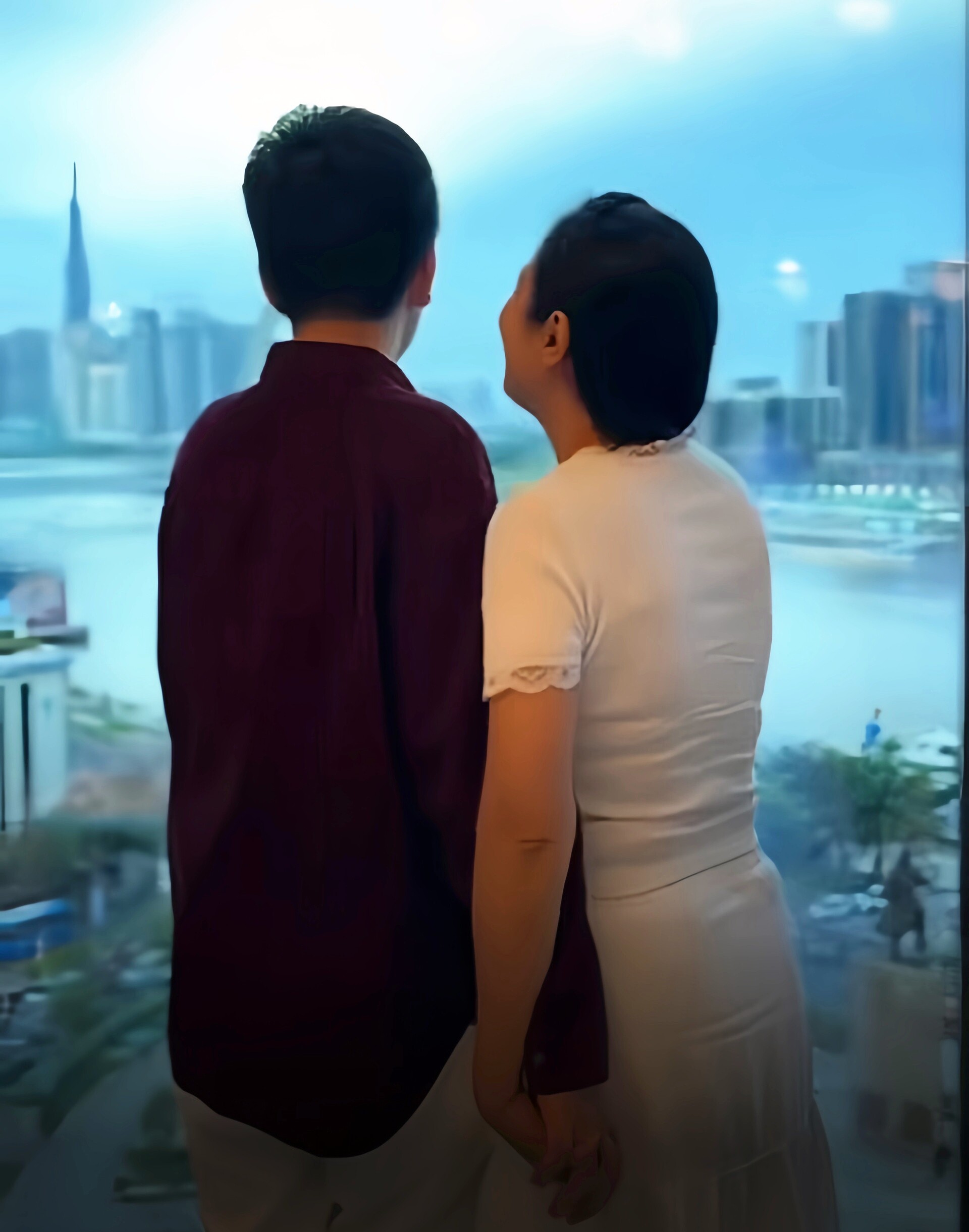 Thiện Nhân được mẹ khen ngoan ngoãn.