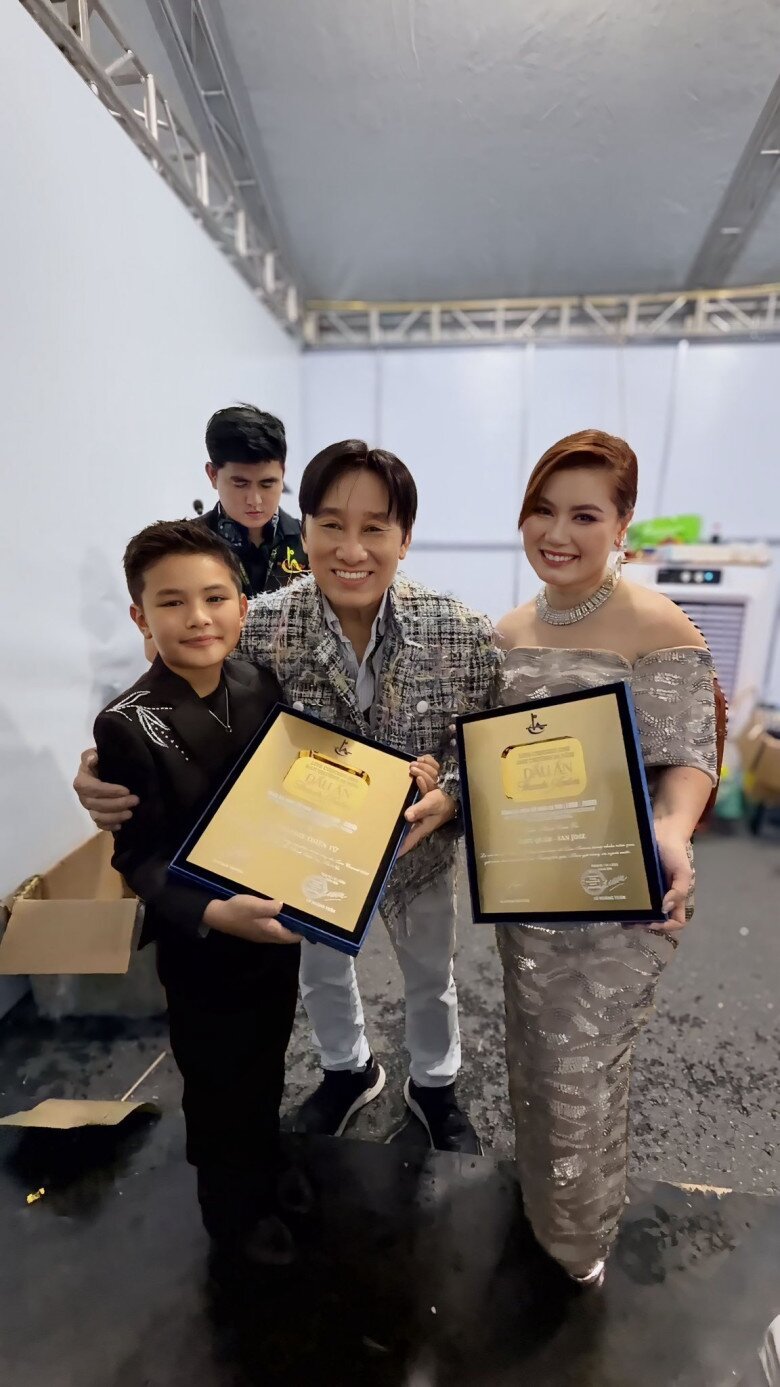 Vợ cũ Đan Trường nói cảm ơn vì đã có nhiều kỷ niệm đáng nhớ.