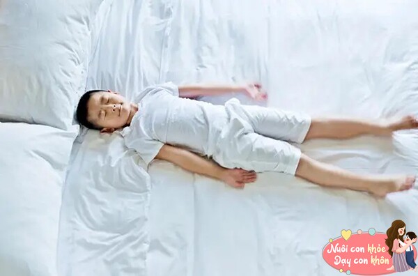 Tư thế ngủ quân đội.