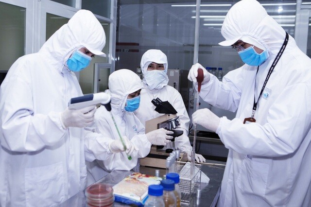 5 ngành học ở Việt Nam không sợ thất nghiệp, thị trường amp;#34;khátamp;#34; nhân lực trong những năm tới, ra trường hái ra tiền - 4