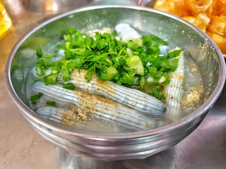 Loài chui lên từ bùn cát nhìn amp;#34;sợ khiếp víaamp;#34;, dân bắt về phơi khô bán 5 triệu đồng/kg, thành đặc sản vừa ngon vừa quý hiếm - 2