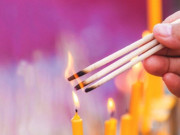 Tin tức - Văn khấn cúng mùng 1 tháng 9 năm Ất Tỵ, 3 việc nên làm và 5 điều đại kỵ khi thắp hương để tổ tiên phù hộ