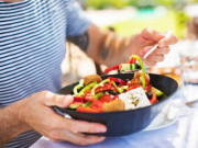 Sức khỏe - 4 "thủ phạm" khiến người trung niên "hít khí trời cũng béo"