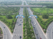 Tin tức - Từ 25/11, cấm xe tải, xe khách lưu thông ở làn 1 trục Nhật Tân - Nội Bài